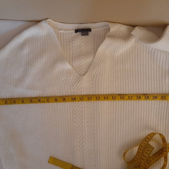 Vince Whit knit  Oversized Sweater - Picture 9 of 13